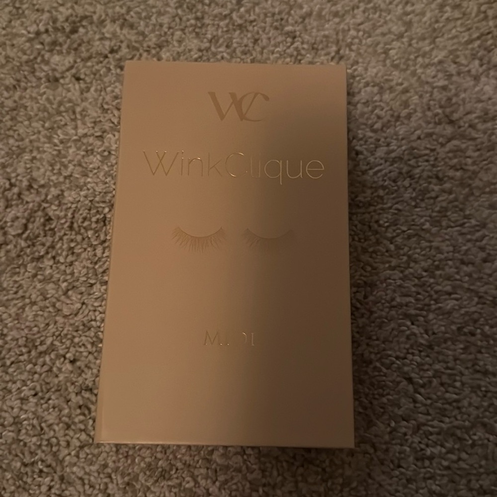 Winkclique midi lashes